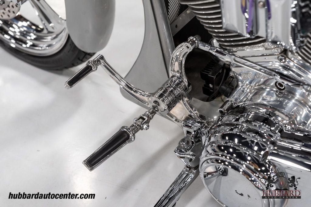 2002 Heavy Duty Custom  - 22904311 - 46