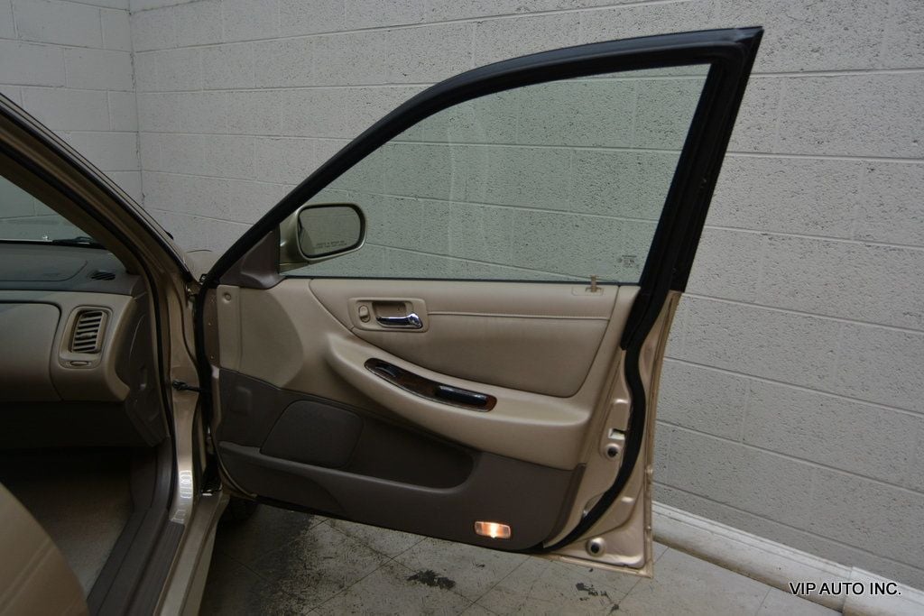 2002 Honda Accord Sedan EX Automatic V6 w/Leather - 23055674 - 11