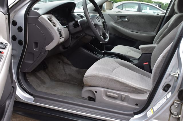 2002 Honda Accord Sedan LX Automatic V6 - 23088858 - 18