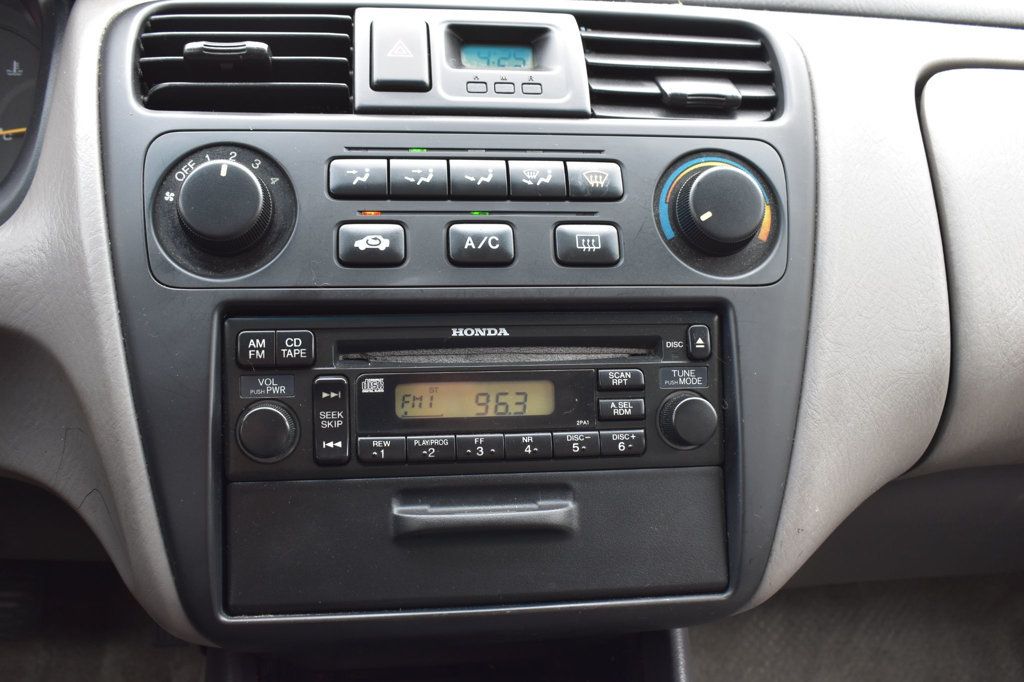 2002 Honda Accord Sedan LX Automatic V6 - 23088858 - 33