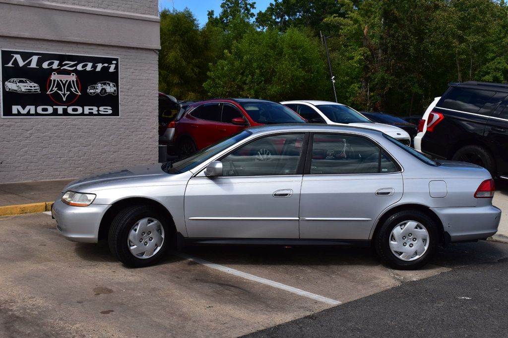 2002 Honda Accord Sedan LX Automatic V6 - 23088858 - 3