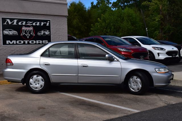 2002 Honda Accord Sedan LX Automatic V6 - 23088858 - 4