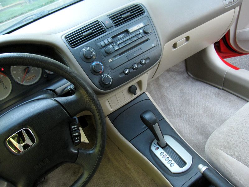 2002 Honda Civic LX photo 21