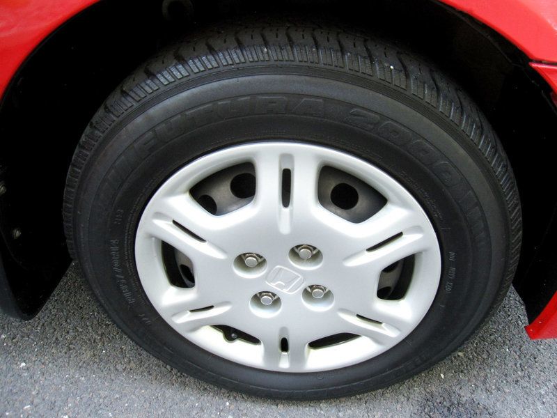 2002 Honda Civic LX photo 29