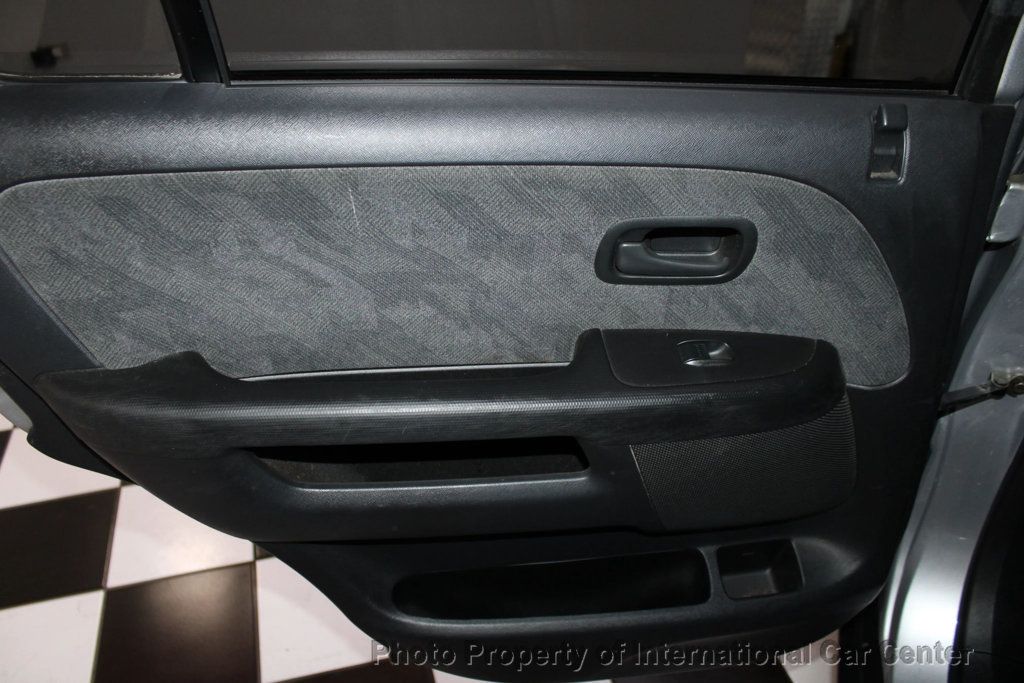 2002 Honda CR-V 4WD EX Manual - 22939706 - 18