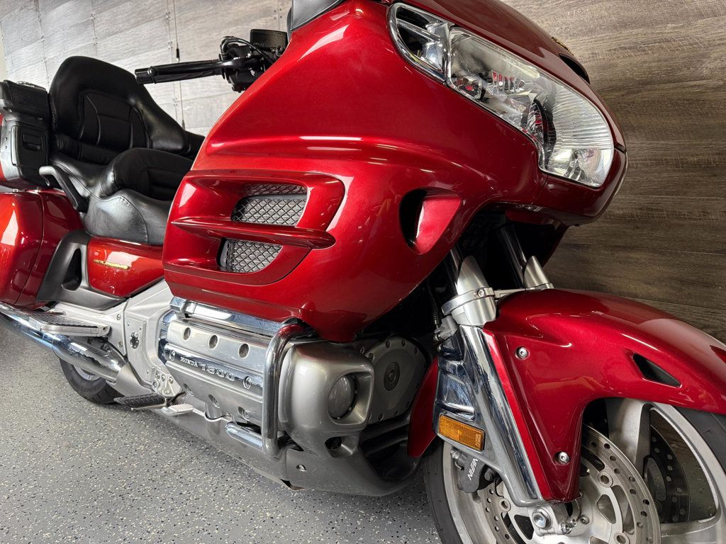 2002 Honda GL1800 Goldwing LOW MILES! - 23015507 | Video 2
