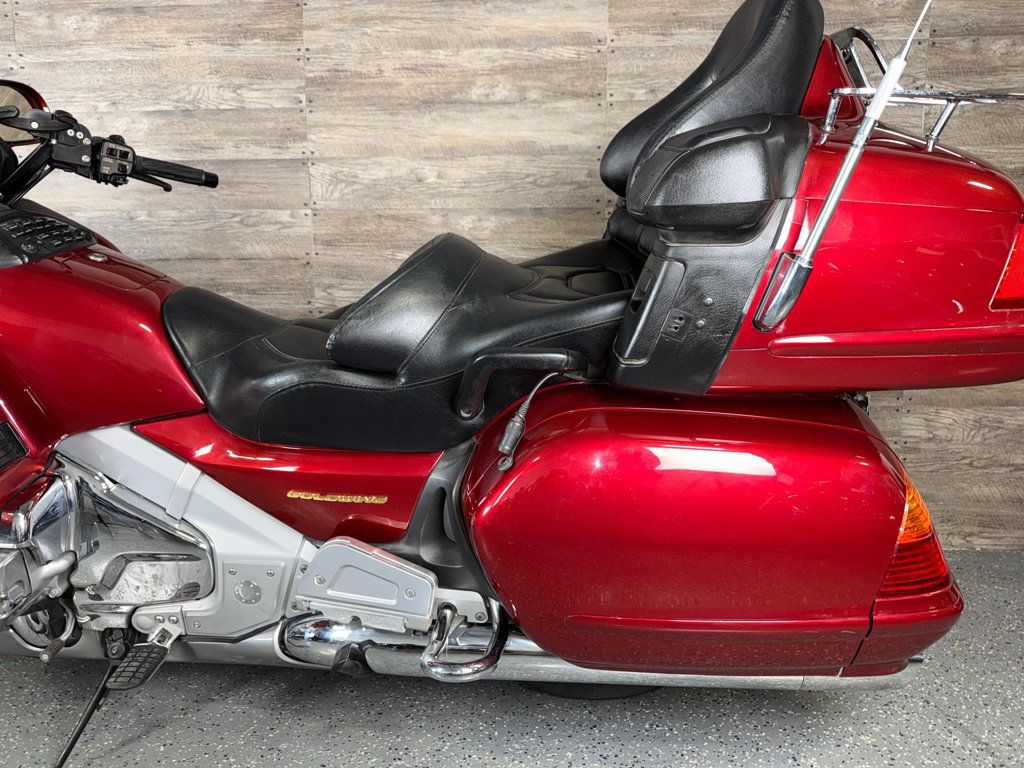 2002 Honda GL1800 Goldwing SUPER CLEAN! - 22996482 - 14