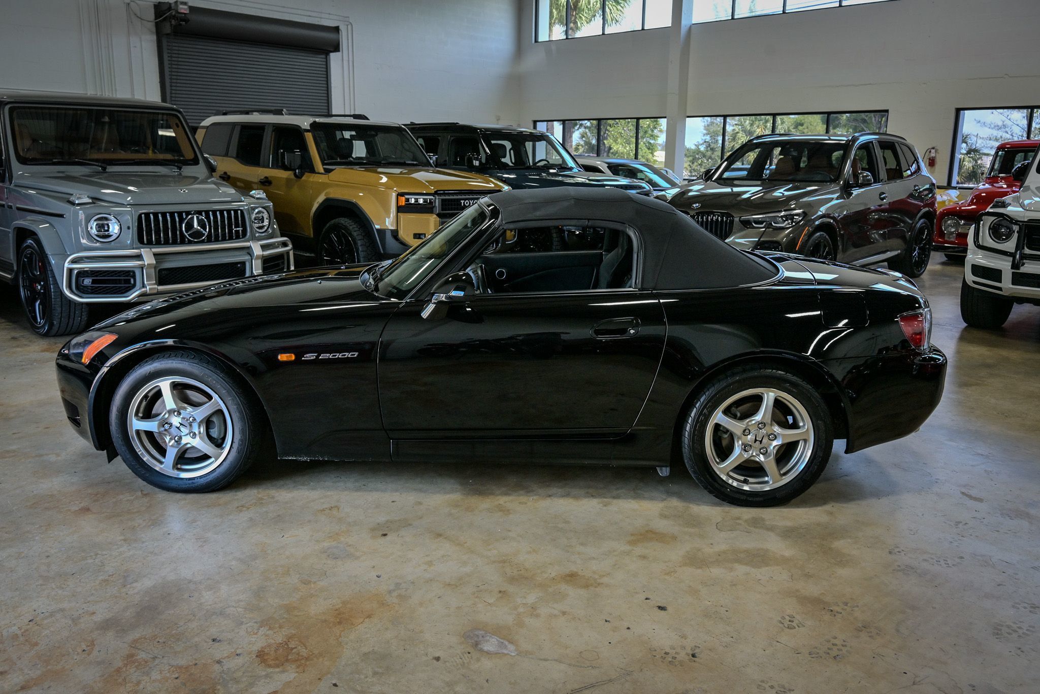 2002 Honda S2000 photo 2