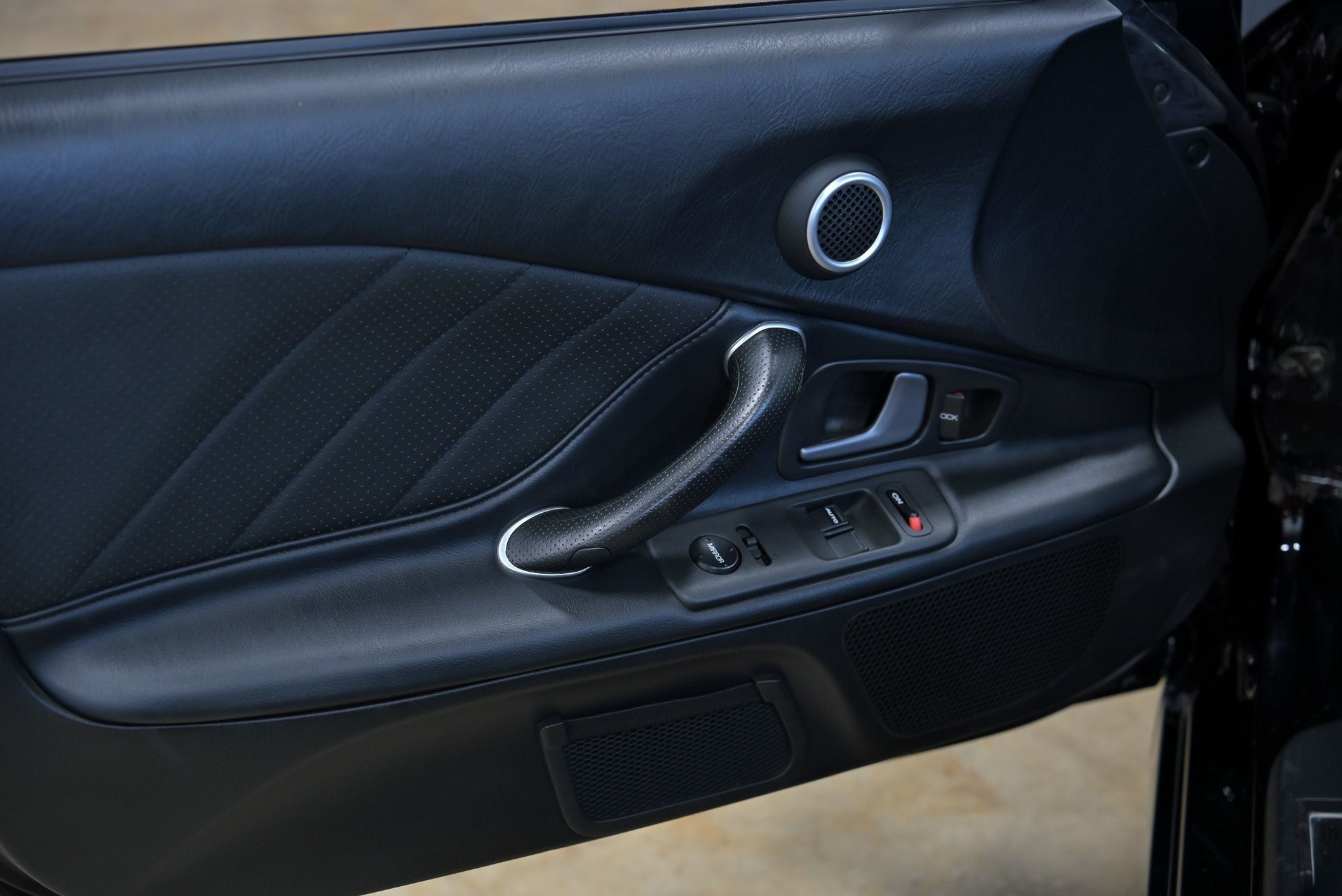 2002 Honda S2000 photo 33