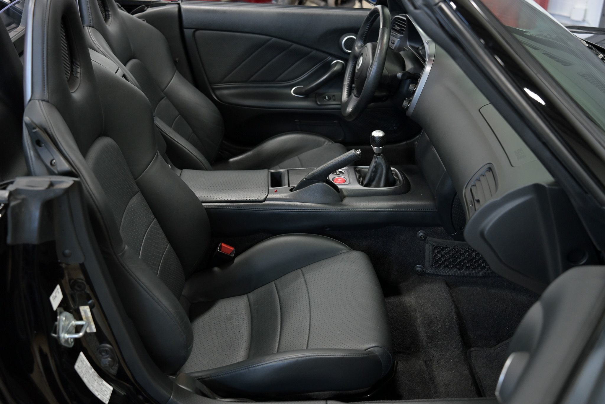 2002 Honda S2000 photo 37