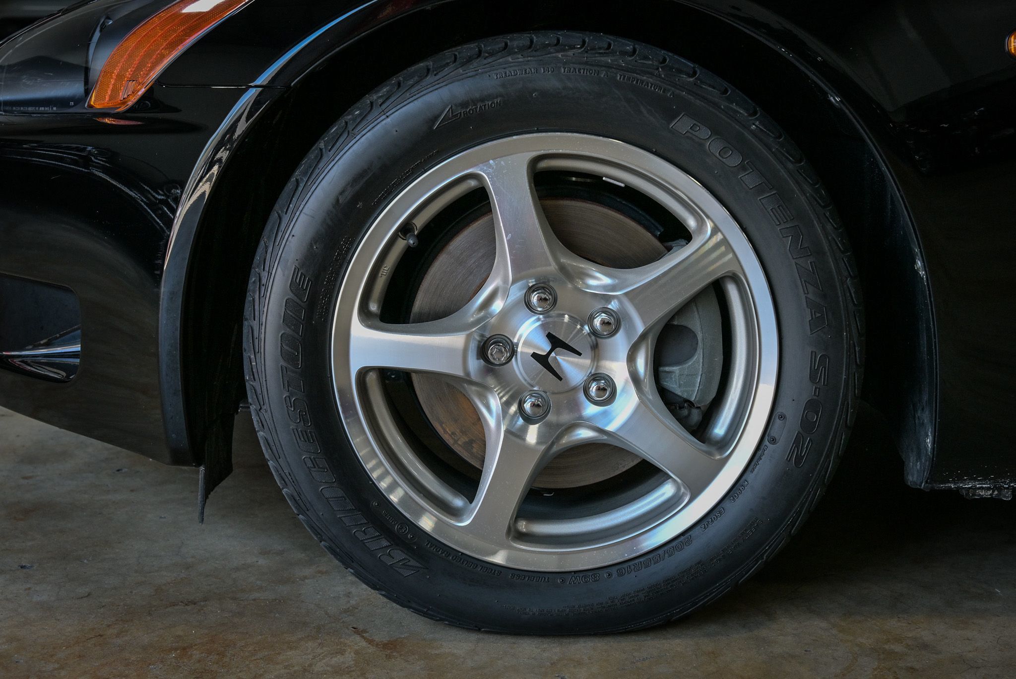 2002 Honda S2000 photo 8