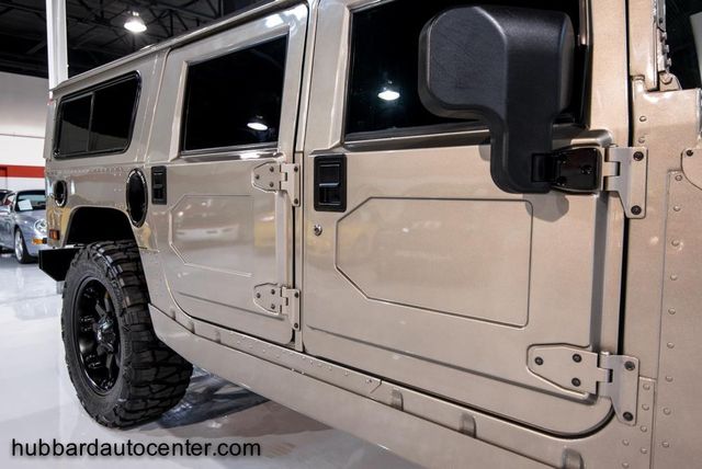 2002 HUMMER H1 4-Passenger Wagon Enclosed - 12795032 - 18