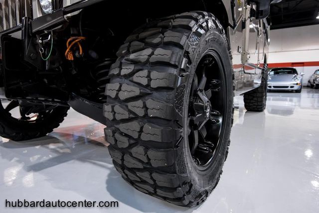 2002 HUMMER H1 4-Passenger Wagon Enclosed - 12795032 - 36