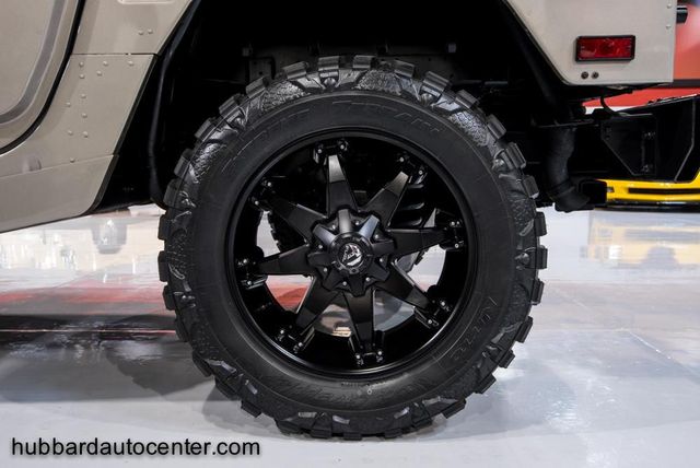 2002 HUMMER H1 4-Passenger Wagon Enclosed - 12795032 - 37