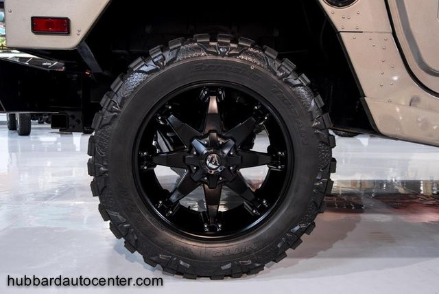 2002 HUMMER H1 4-Passenger Wagon Enclosed - 12795032 - 39