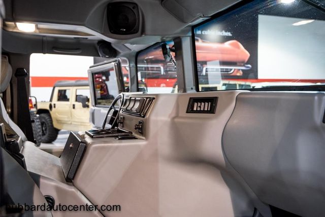 2002 HUMMER H1 4-Passenger Wagon Enclosed - 12795032 - 67