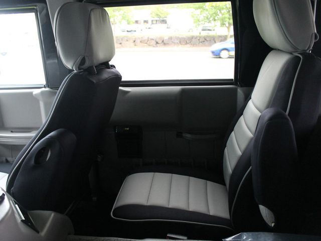 2002 HUMMER H1 4-Passenger Wgn Enclosed - 12176085 - 14