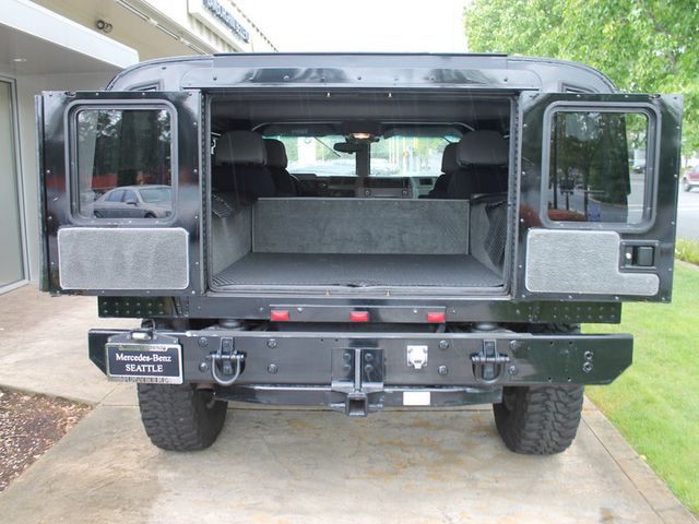 2002 HUMMER H1 4-Passenger Wgn Enclosed - 12176085 - 8