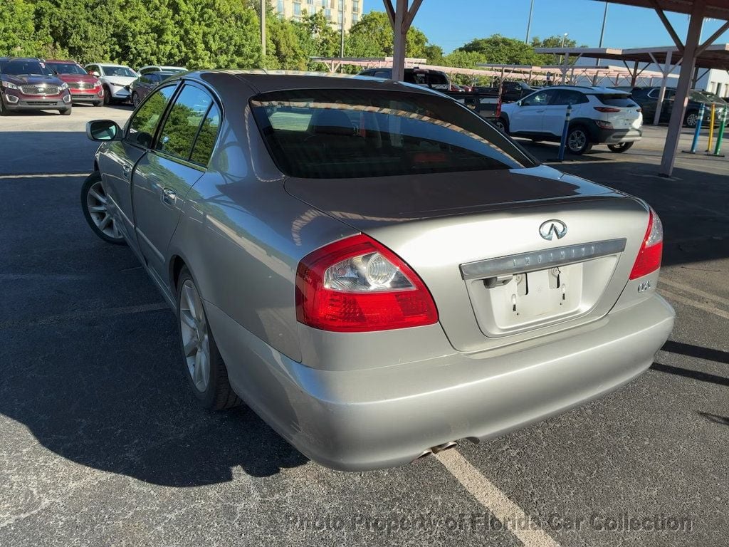 2002 INFINITI Q45 Luxury Performance Sedan Premium - 22934170 - 2