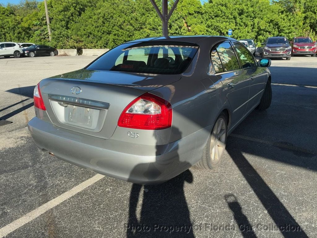 2002 INFINITI Q45 Luxury Performance Sedan Premium - 22934170 - 3