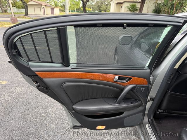 2002 INFINITI Q45 Luxury Performance Sedan Premium Package - 22934170 - 34