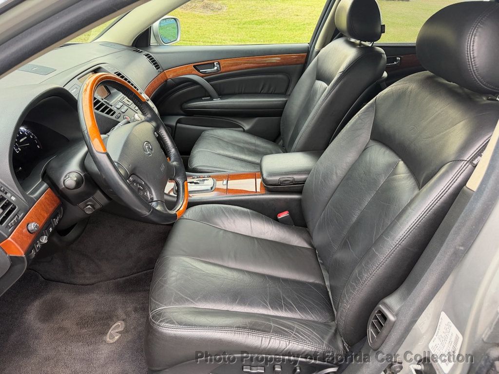 2002 INFINITI Q45 Luxury Performance Sedan Premium Package - 22934170 - 36