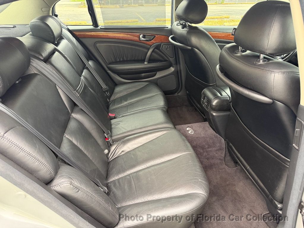 2002 INFINITI Q45 Luxury Performance Sedan Premium Package - 22934170 - 43