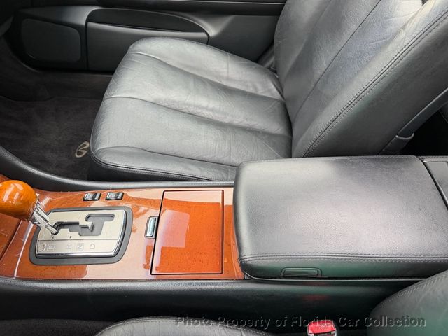 2002 INFINITI Q45 Luxury Performance Sedan Premium Package - 22934170 - 56