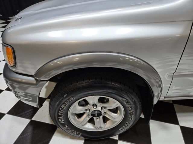 2002 Isuzu Rodeo Sport S V6 - 22990058 - 18