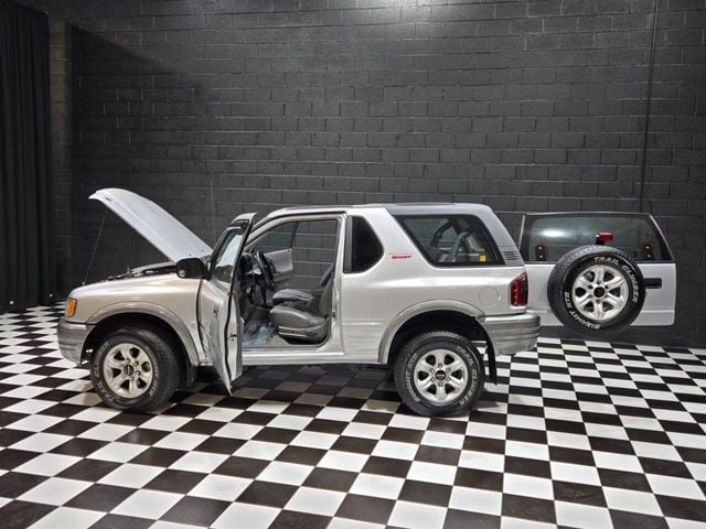 2002 Isuzu Rodeo Sport S V6 - 22990058 - 1