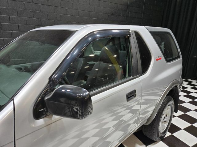 2002 Isuzu Rodeo Sport S V6 - 22990058 - 21