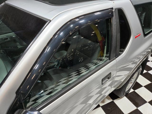 2002 Isuzu Rodeo Sport S V6 - 22990058 - 22