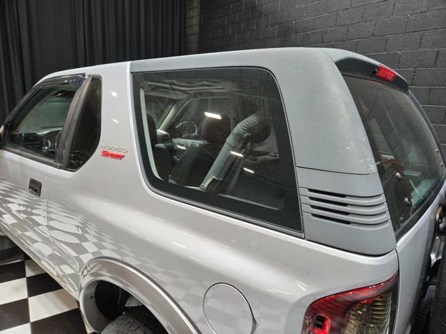 2002 Isuzu Rodeo Sport S V6 - 22990058 - 25