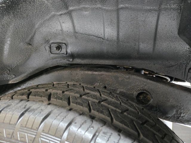 2002 Isuzu Rodeo Sport S V6 - 22990058 - 28