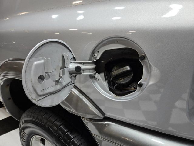 2002 Isuzu Rodeo Sport S V6 - 22990058 - 29