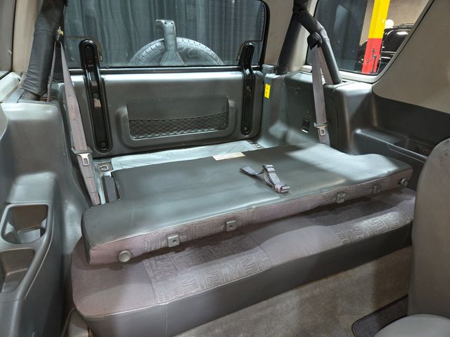 2002 Isuzu Rodeo Sport S V6 - 22990058 - 87