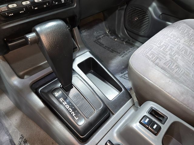 2002 Isuzu Rodeo Sport S V6 - 22990058 - 97