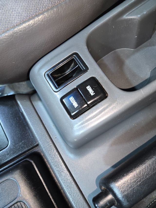 2002 Isuzu Rodeo Sport S V6 - 22990058 - 98