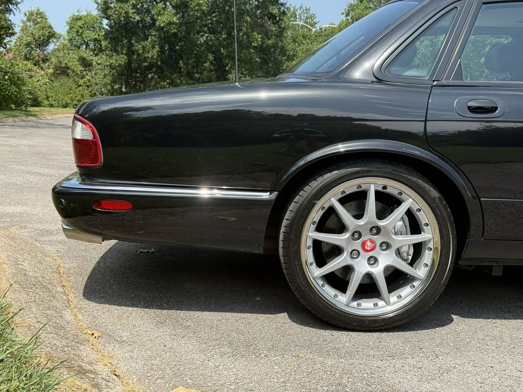 2002 Jaguar XJ XJR/R Performance Pkg/Heated Front-Rear Leather Seats - 23067916 - 10