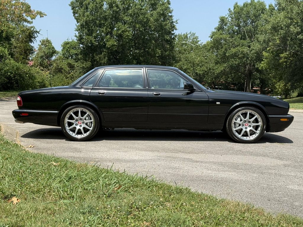 2002 Jaguar XJ XJR/R Performance Pkg/Heated Front-Rear Leather Seats - 23067916 - 11