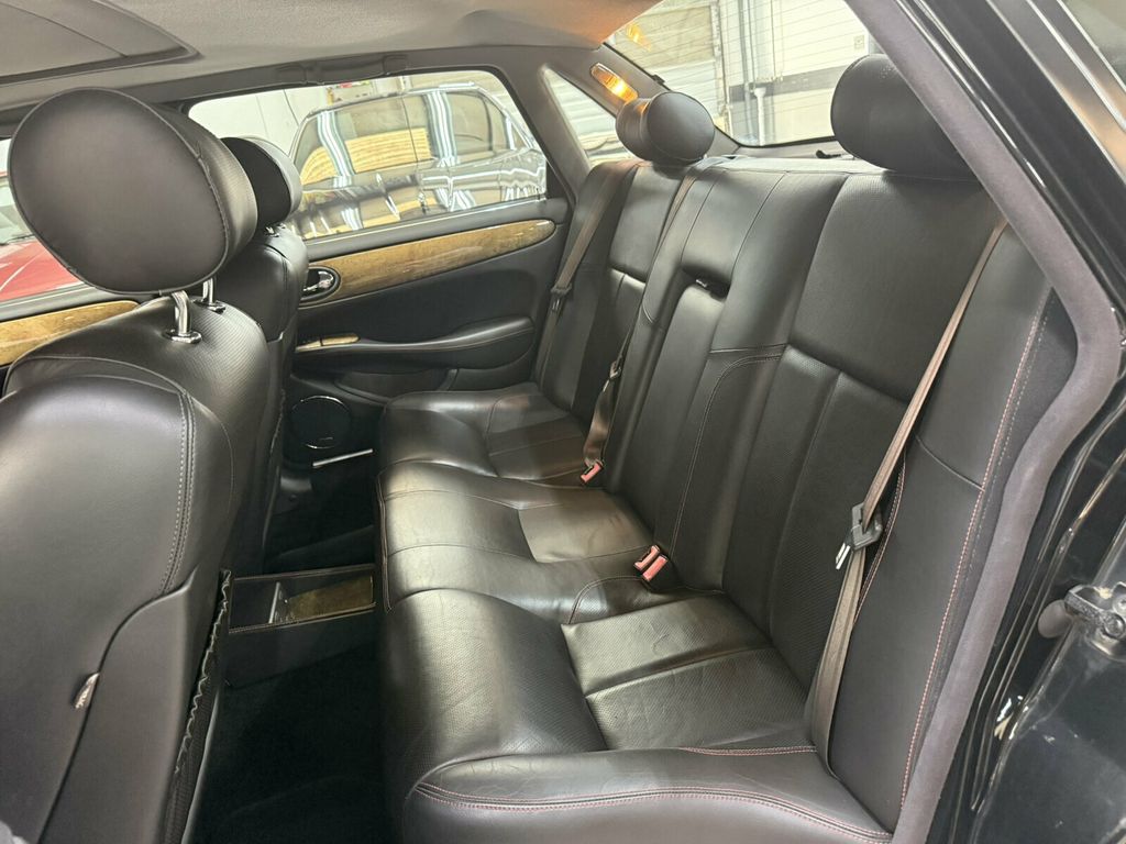 2002 Jaguar XJ XJR/R Performance Pkg/Heated Front-Rear Leather Seats - 23067916 - 29
