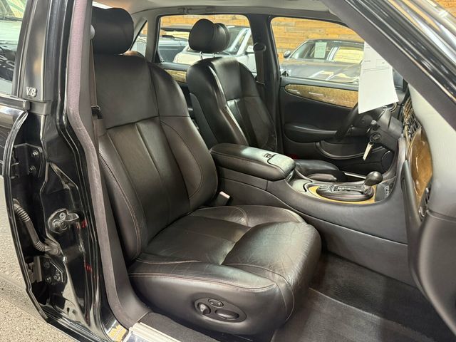2002 Jaguar XJ XJR/R Performance Pkg/Heated Front-Rear Leather Seats - 23067916 - 39