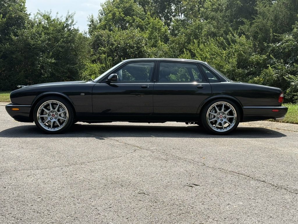 2002 Jaguar XJ XJR/R Performance Pkg/Heated Front-Rear Leather Seats - 23067916 - 4