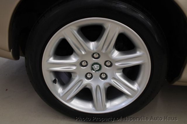 2002 Jaguar XK8 2dr Convertible XK8 - 23025525 - 41