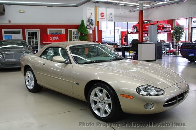2002 Jaguar XK8 2dr Convertible XK8 - 23025525 - 48