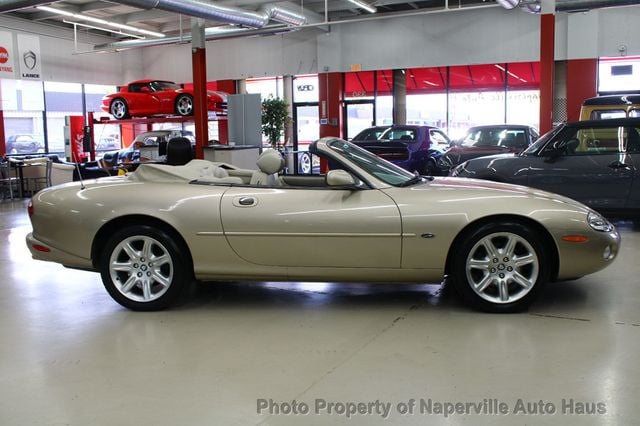 2002 Jaguar XK8 2dr Convertible XK8 - 23025525 - 7