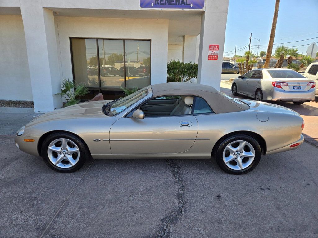 2002 Jaguar XK8 2dr Convertible XK8 - 22934071 - 1