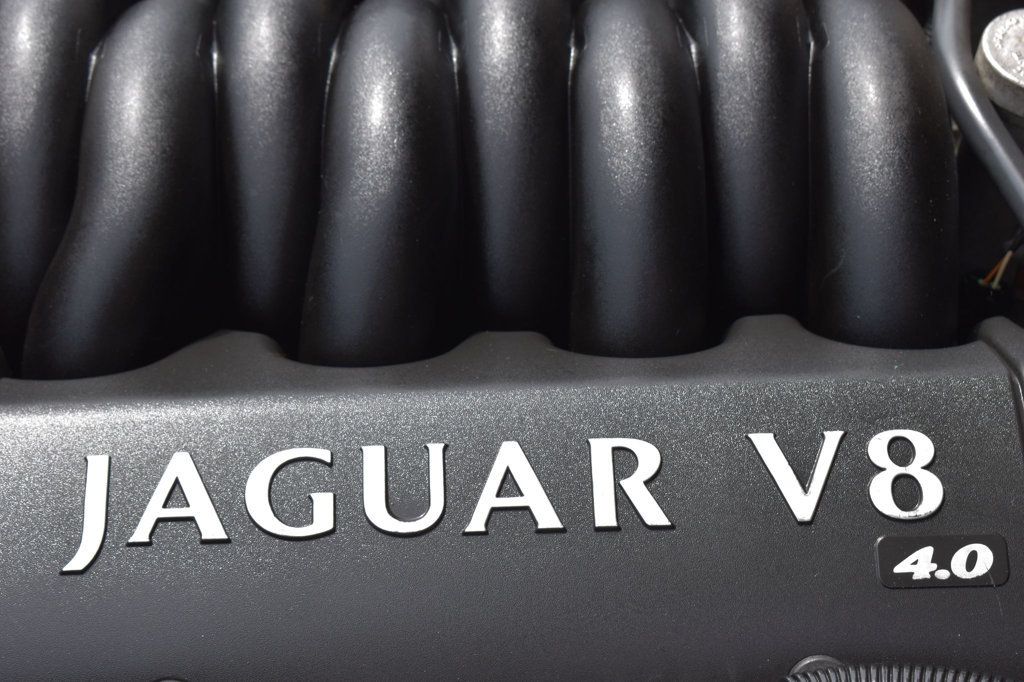 2002 Jaguar XK8 2dr Convertible XK8 - 23015870 - 16