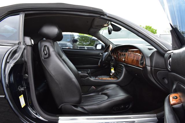 2002 Jaguar XK8 2dr Convertible XK8 - 23015870 - 33