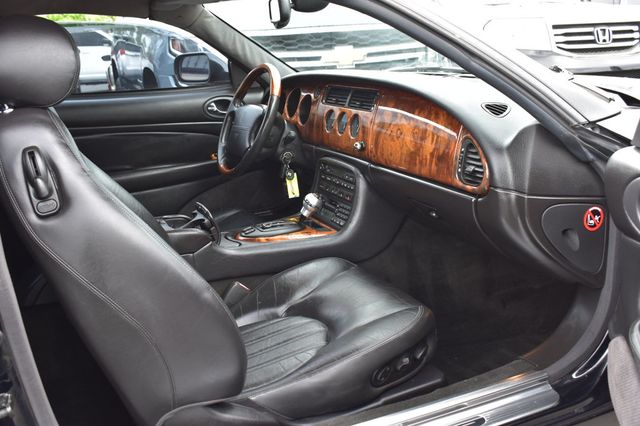 2002 Jaguar XK8 2dr Convertible XK8 - 23015870 - 35